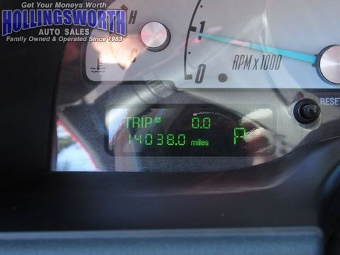 Used 2002 Ford Thunderbird RWD image 10