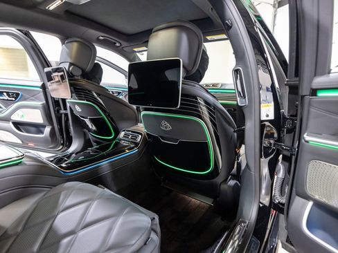 Used 2024 Mercedes-Benz Maybach S 680 4MATIC image 36