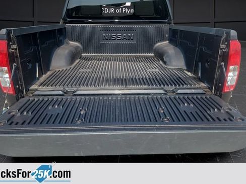 Used 2013 Nissan Frontier SV AWD/4WD image 29
