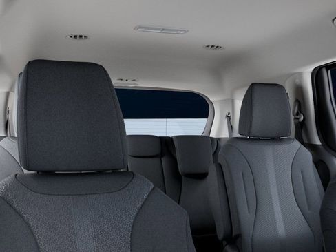 New 2026 Kia Carnival LX FWD image 29