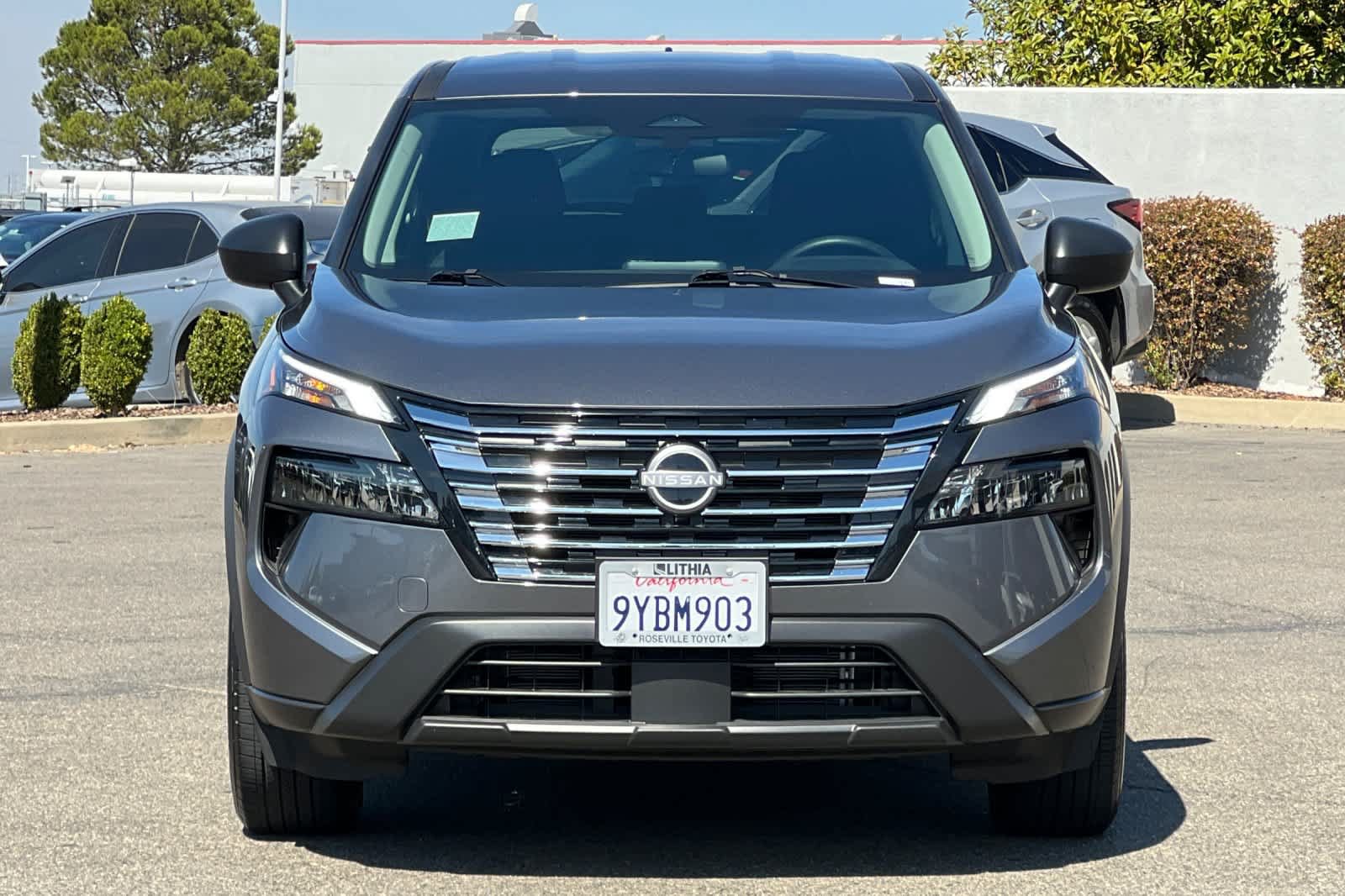 Used 2026 Nissan Rogue S FWD image 10