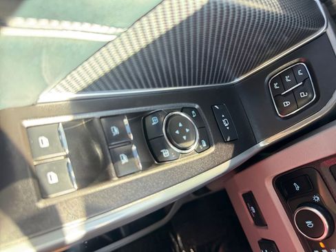 Used 2024 Ford F250 Limited image 21