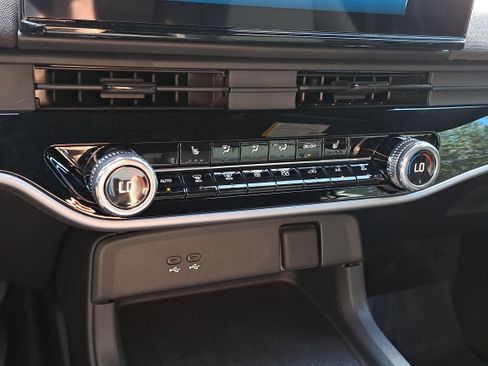 New 2026 Honda Prologue EX image 29