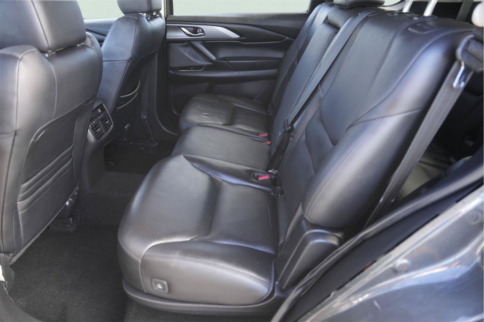 Used 2022 MAZDA CX-9 Touring AWD/4WD image 12