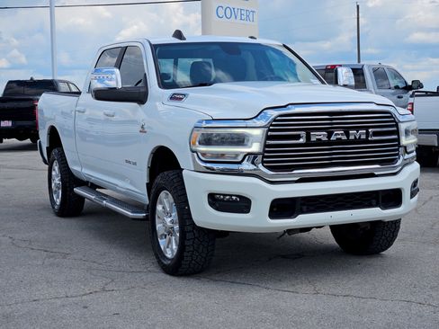 Used 2023 RAM 2500 Laramie AWD/4WD image 3