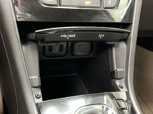 Certified 2018 Buick Encore Preferred FWD image 21