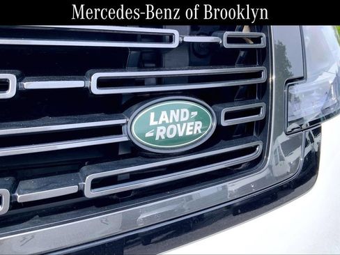 Used 2025 Land Rover Range Rover SE AWD/4WD image 31