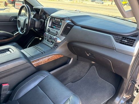 Used 2018 Chevrolet Tahoe Premier w/ RST 6.2L Performance Edition AWD/4WD image 20