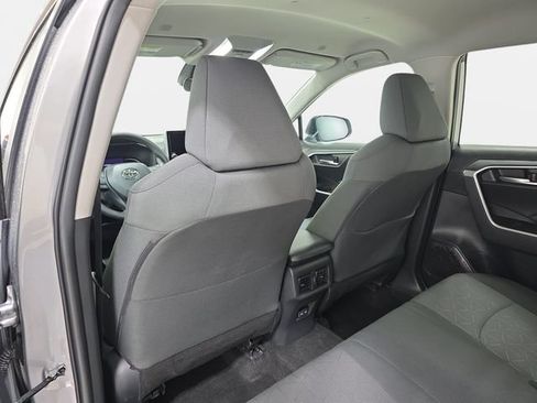 Certified 2023 Toyota RAV4 XLE AWD/4WD image 10