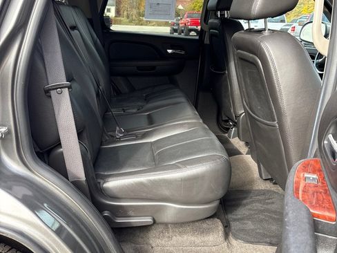 Used 2009 GMC Yukon SLT image 12
