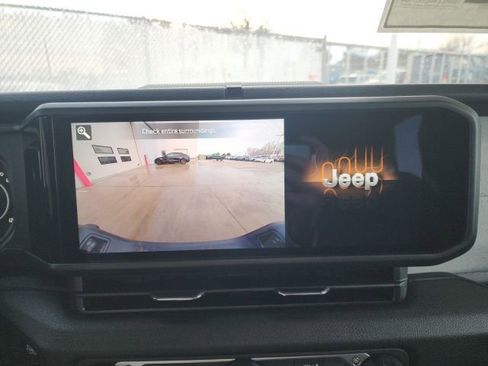 New 2026 Jeep Gladiator Sport AWD/4WD image 4