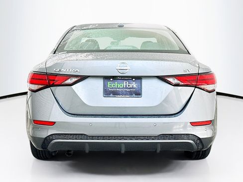 Used 2024 Nissan Sentra SV image 7