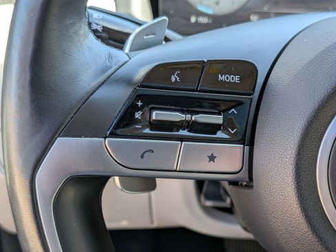 Used 2024 Hyundai Tucson Limited image 18