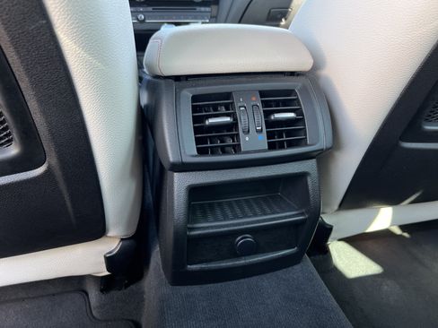 Used 2017 BMW X3 xDrive28i AWD/4WD image 41