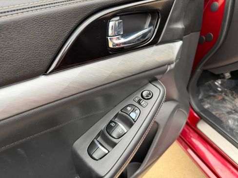 Used 2016 Nissan Maxima 3.5 SL FWD image 11