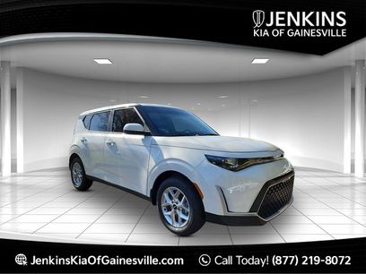New 2025 Kia Soul LX