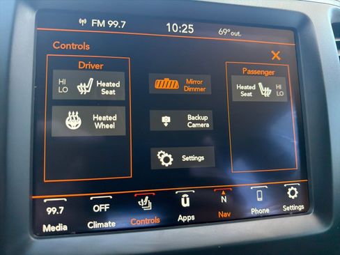 Used 2023 Jeep Cherokee Altitude Lux AWD/4WD image 37