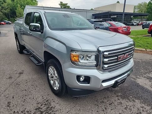 Used 2015 GMC Canyon SLT w/ Driver Alert Package AWD/4WD image 3