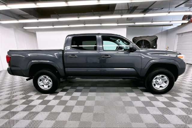 Used 2023 Toyota Tacoma SR AWD/4WD image 15