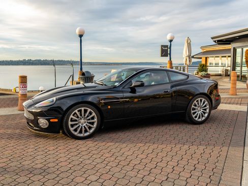 Used 2002 Aston Martin Vanquish image 49