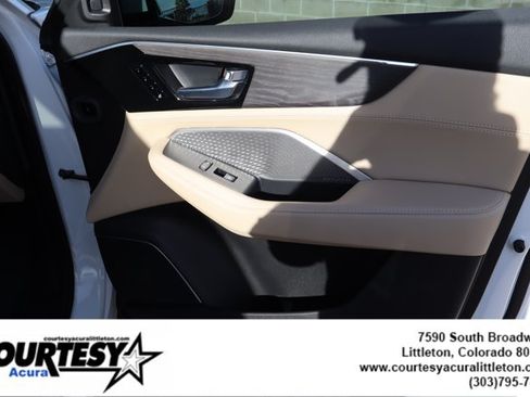 Used 2023 Acura MDX SH-AWD w/ Advance Package image 37