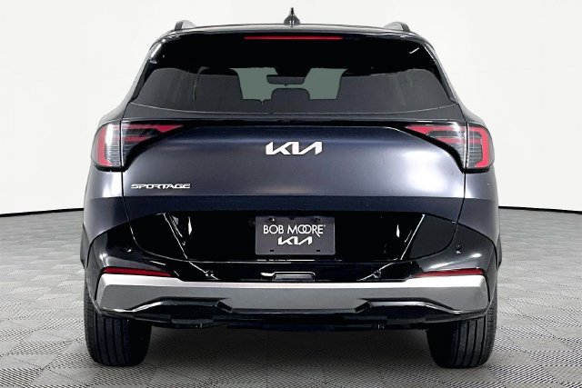 New 2026 Kia Sportage SX FWD image 5