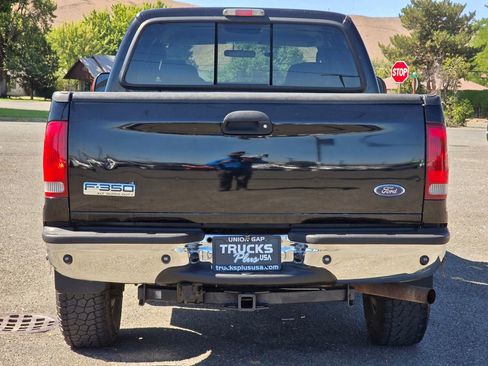 Used 2006 Ford F350 XLT image 4