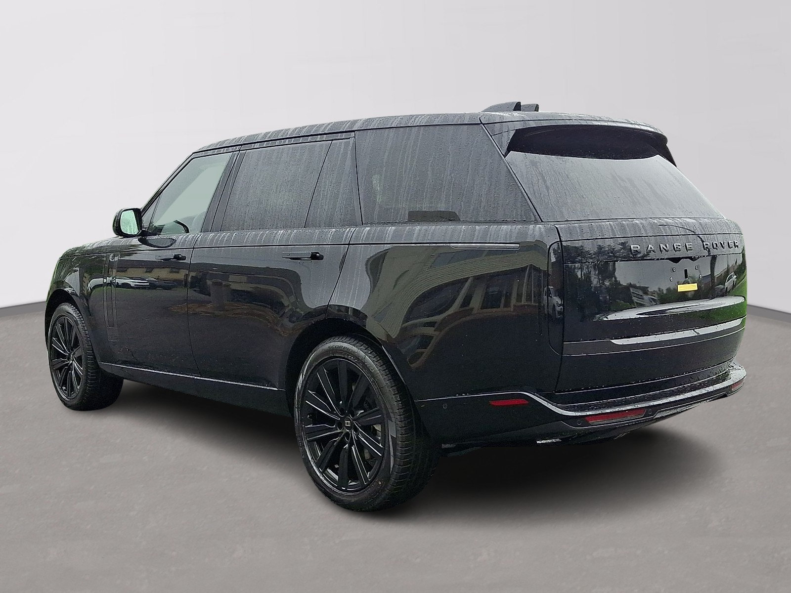 New 2027 Land Rover Range Rover Long Wheelbase SE AWD/4WD image 4