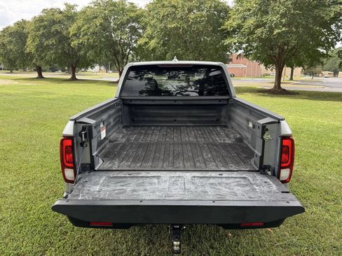 Used 2017 Honda Ridgeline RTL-T image 10