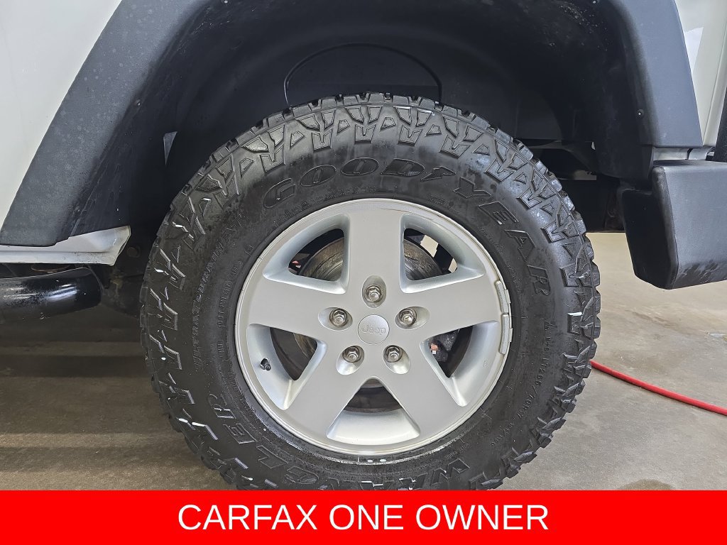Used 2015 Jeep Wrangler Sport w/ Quick Order Package 24S AWD/4WD image 30