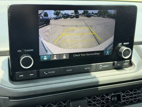 Used 2025 Honda Accord SE image 17