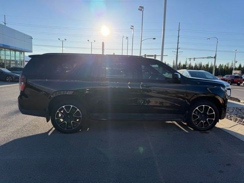 Used 2021 Chevrolet Suburban RST image 8