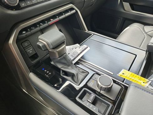 New 2026 Toyota Sequoia Platinum AWD/4WD image 24