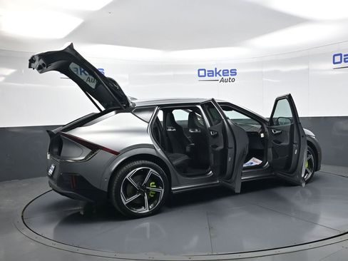 Certified 2024 Kia EV6 GT image 55