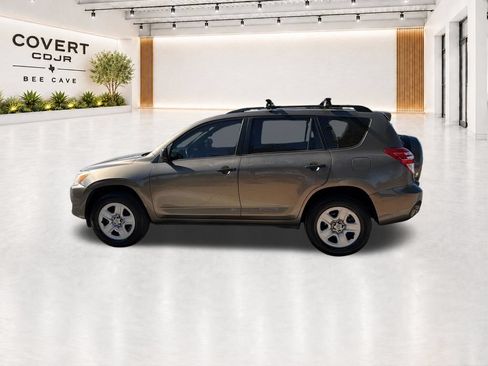 Used 2010 Toyota RAV4 2WD w/ Base L4 Extra Value Pkg image 6