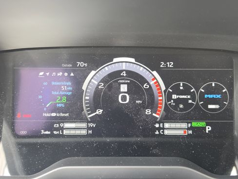 New 2026 Toyota Tundra Limited AWD/4WD image 19