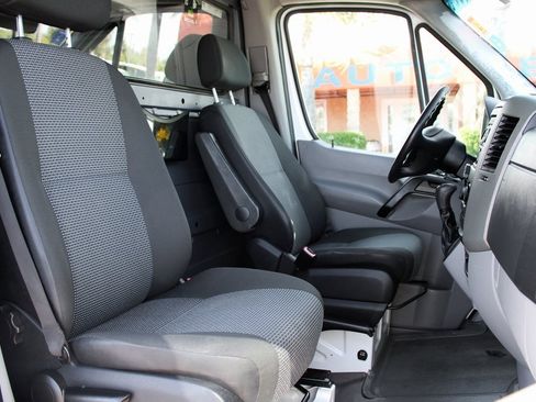 Used 2012 Mercedes-Benz Sprinter 3500 image 26