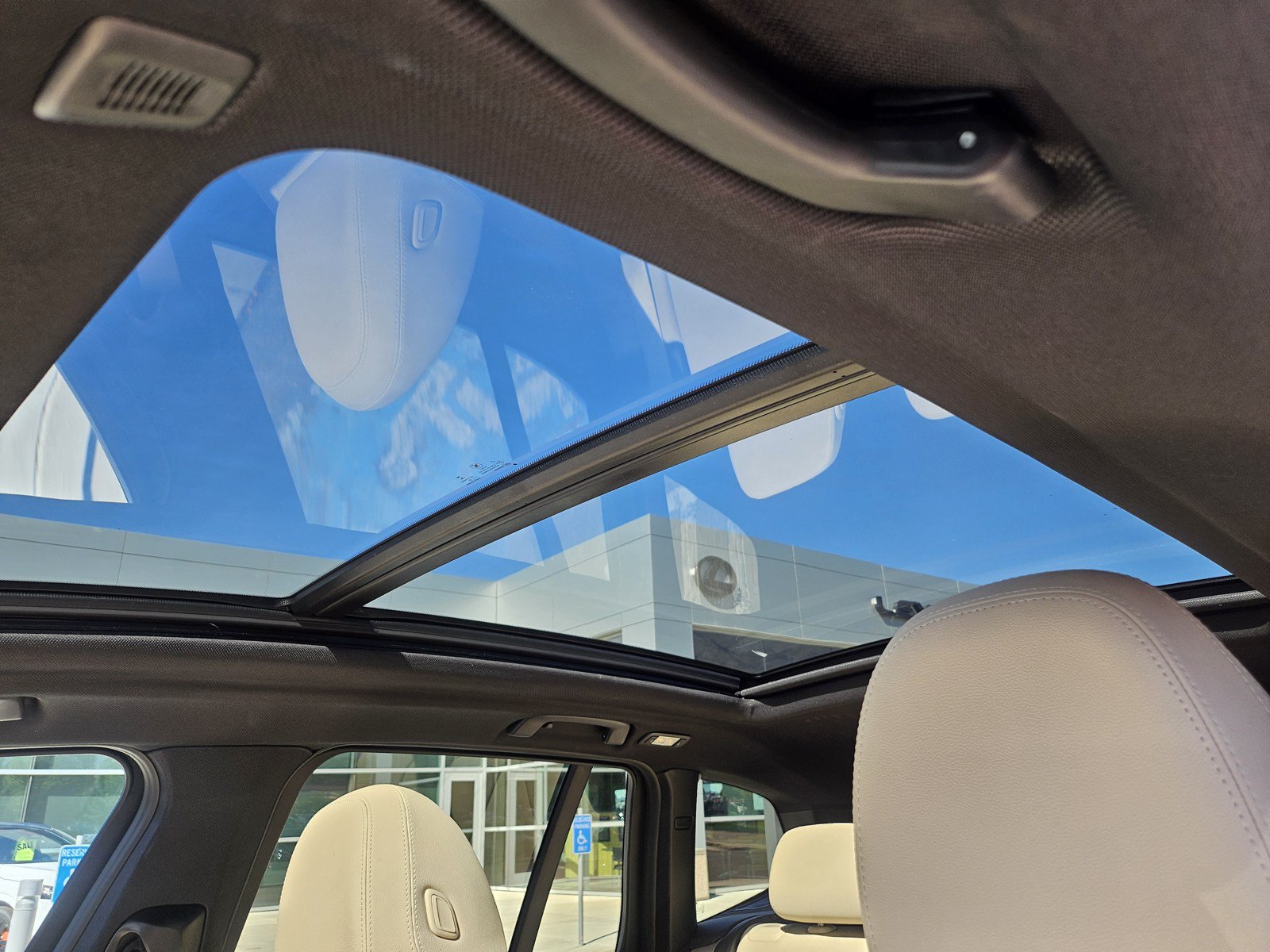 Used 2020 BMW X3 xDrive30e w/ Convenience Package AWD/4WD image 18