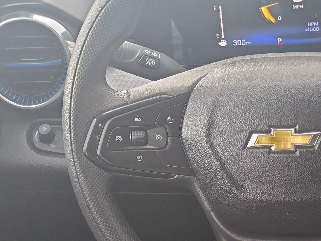 Used 2026 Chevrolet Trax LT FWD image 20