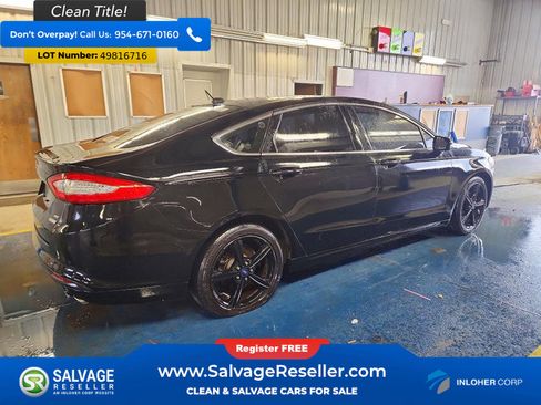 Used 2016 Ford Fusion SE w/ Equipment Group 202A FWD image 4