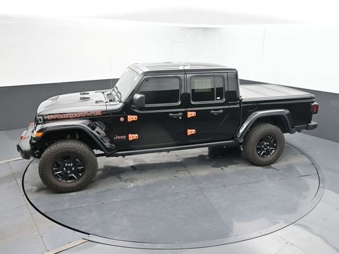 Used 2022 Jeep Gladiator Mojave w/ Cold Weather Group AWD/4WD image 45