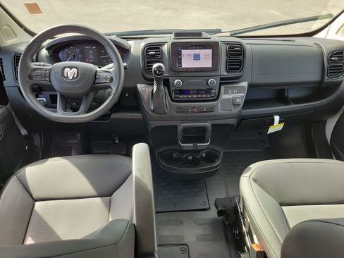 Used 2026 RAM ProMaster 2500 w/ Convenience Group FWD image 16