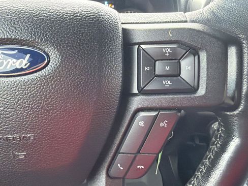 Used 2018 Ford F150 XLT w/ Equipment Group 302A Luxury AWD/4WD image 11