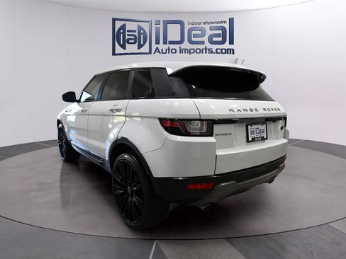 Used 2018 Land Rover Range Rover Evoque SE AWD/4WD image 3