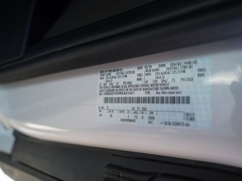 Used 2024 Ford Transit 350 XLT image 40