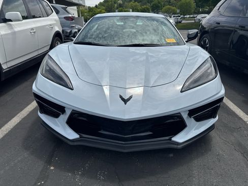 Used 2024 Chevrolet Corvette Stingray Preferred Conv w/ Z51 Performance Package RWD image 3