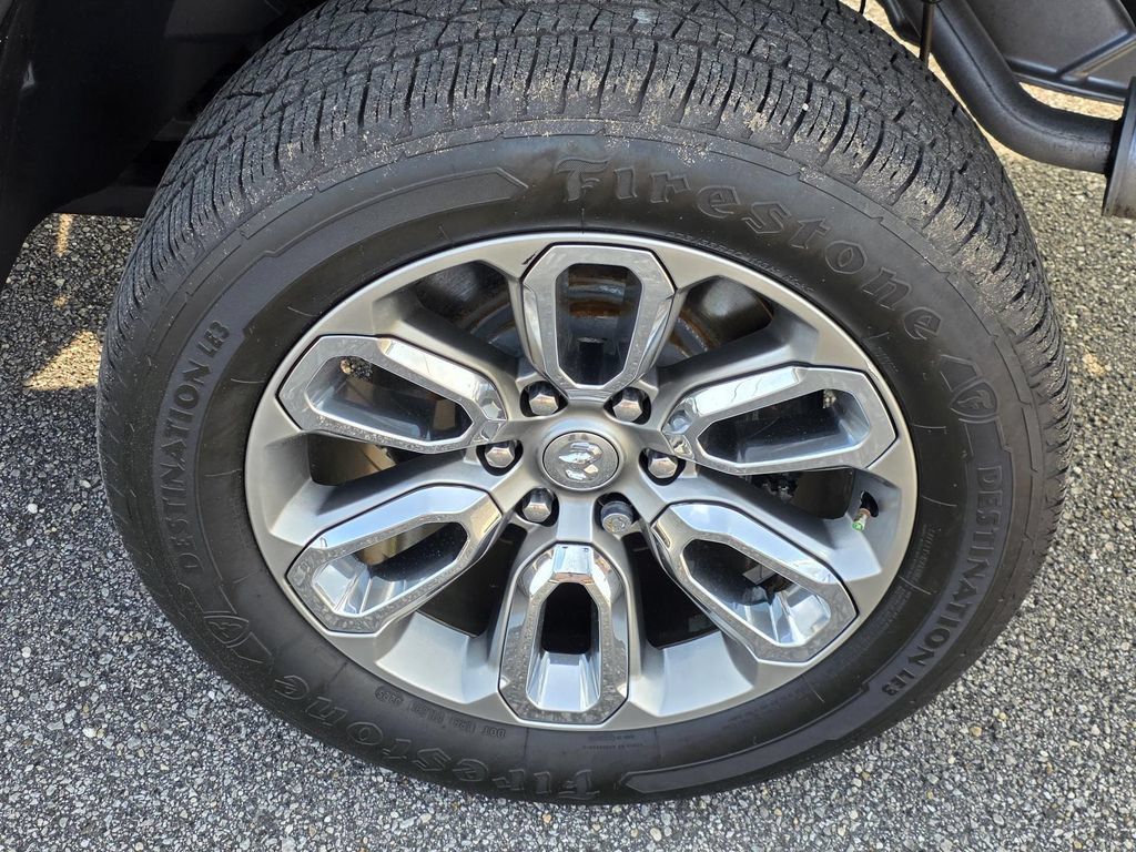 Used 2022 RAM 1500 Laramie w/ Laramie Southwest Edition AWD/4WD image 42