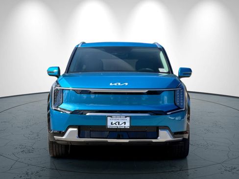 New 2026 Kia EV9 Land AWD/4WD image 9