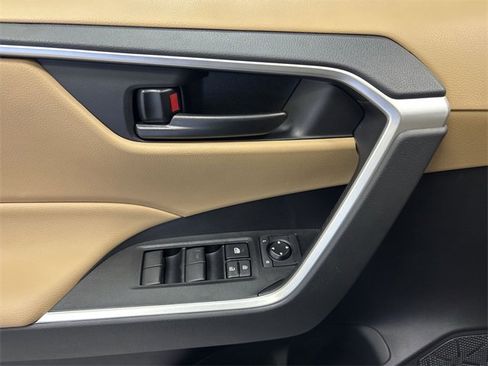 Used 2025 Toyota RAV4 LE image 14