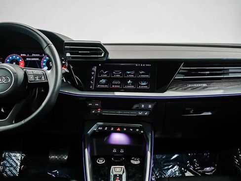 Used 2025 Audi A3 2.0T Premium image 13